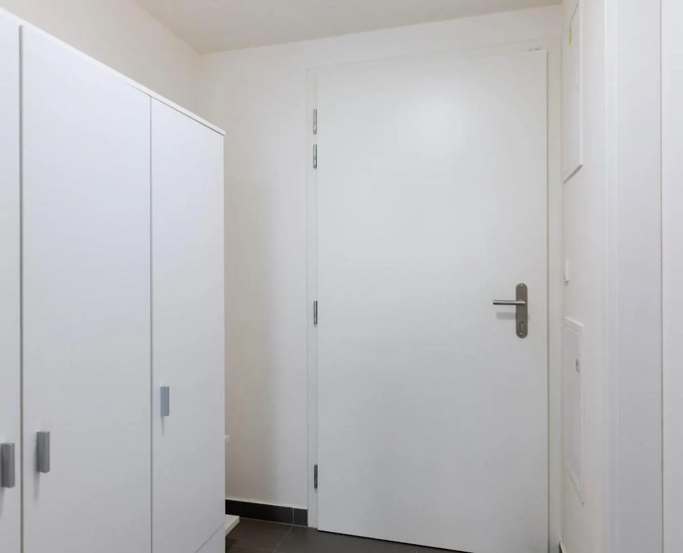 Apartment 200Mb Wifi, Supermarket On-Site, 12Min City Center Prague